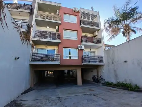 Departamento en Alquiler con 2 cochera