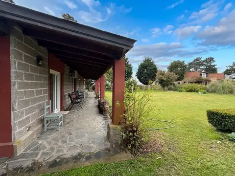 VENTA QUINTA 6 AMB PARRILLA PILETA BALCARCE LT2349