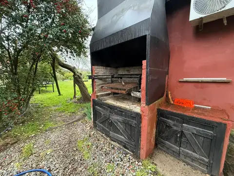 VENTA QUINTA 6 AMB PARRILLA PILETA BALCARCE LT2349