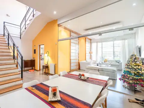 Casa en Venta con 1 cochera