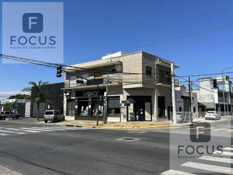 Avenida Bartolome Mitre al 4700