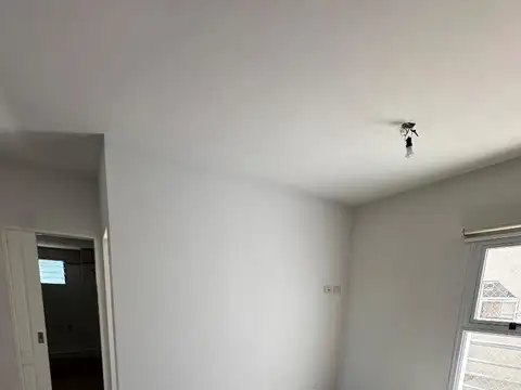 VENTA DEPARTAMENTO 3 AMBIENTES CON COCHERA MERLO CENTRO