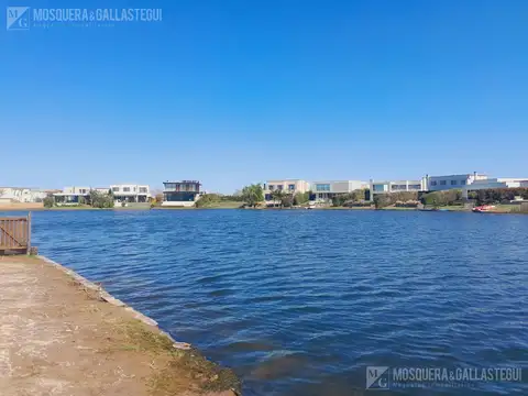 Terreno en Venta en Puertos - Barrio Ceibos, USD 210.000