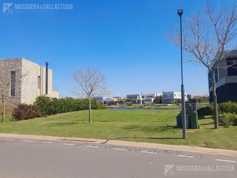 Terreno en Venta en Puertos - Barrio Ceibos, USD 210.000