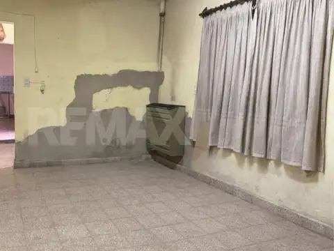 Casa 6 ambientes con 3 baños