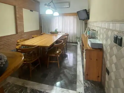 Depto Tipo Casa en Venta con 1 cocheras