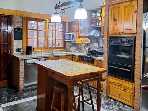 Depto Tipo Casa en Venta de 4 ambientes