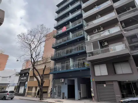 Urquiza y Balcarce - Dpto Monoambiente Externo.