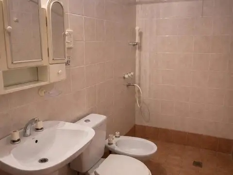Casa en Venta en Azcuenaga, USD 60.000