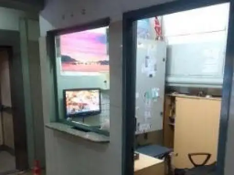 Adolfo Alsina e/ Virrey Cevallos y Solís