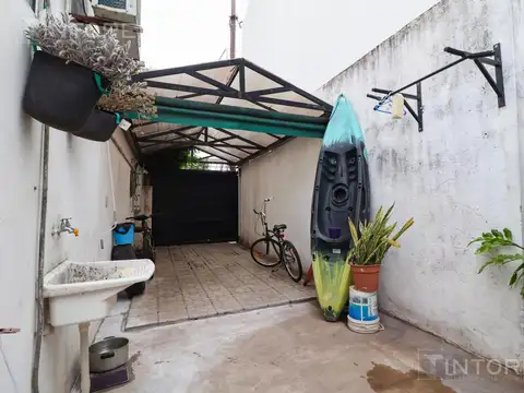 Depto Tipo Casa en Venta de 2 dormitorios