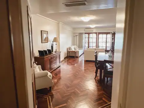Departamento 5 ambientes con 4 baños