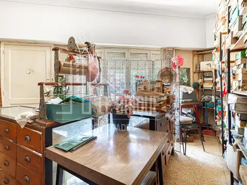 Depto Tipo Casa en Venta 50 años