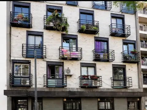 VENTA MONOAMBIENTE BALVANERA
