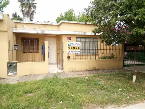Casa  en Venta ubicado en Berazategui,  G.B.A. Zona Sur - SVN0613_LP584401_1