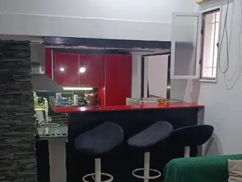 Depto Tipo Casa en Venta de 3 ambientes