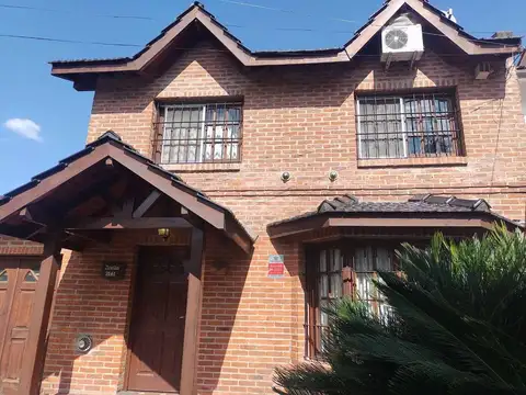 APTO CREDITO. VENTA CASA SAN MIGUEL. 4 AMB. PILETA