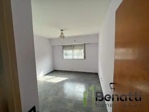 Depto Tipo Casa en Venta en Lanus, USD 68.000