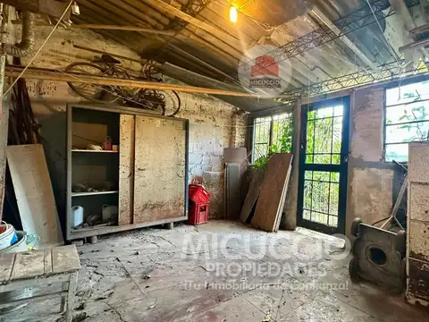 Casa a reciclar en venta | Charlone N°446 | Escobar