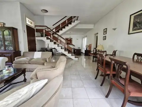 Casa en Venta en San Isidro Barrio Carreras, USD 480.000