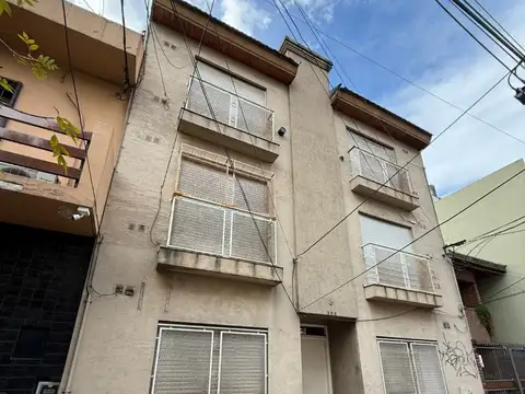 Cristóbal Colón 300, Piso 2