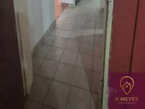 Casa en venta en José C. Paz, CON LOCAL