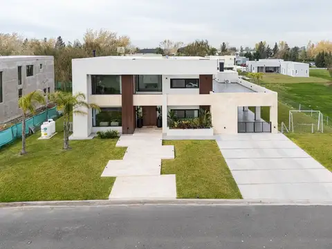 Casa en Venta de 4 dormitorios