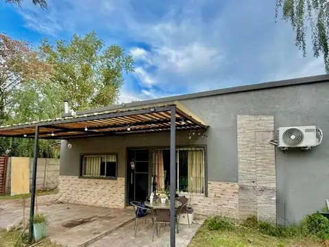 Se Vende Casa Con Pileta ESCUCHA OFERTAS - Francisco Álvarez, Moreno