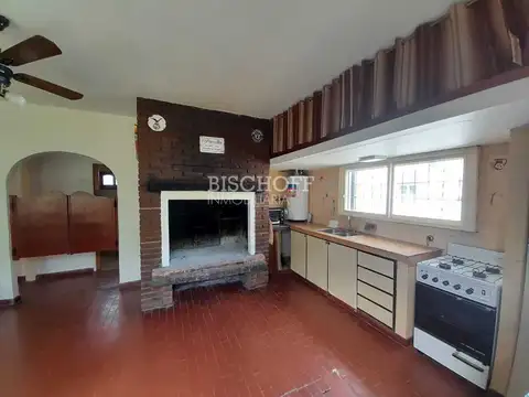 Casa en Alquiler Temporal en Villa Gesell, $ 2.400.000