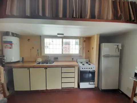Casa 3 ambientes con 1 baño
