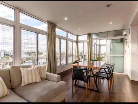 Doctor Juan Felipe Aranguren 4400