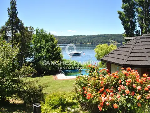 C. Lago Hess 13000