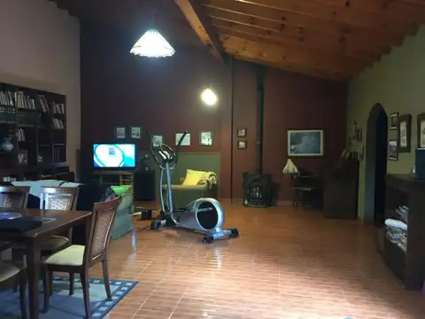 Casa en Venta en Glew, USD 70.000