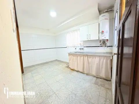 Depto Tipo Casa 2 ambientes con 1 baño