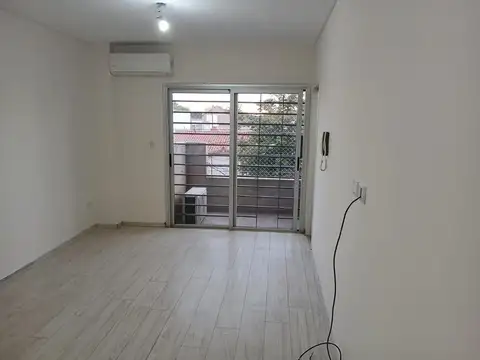 Departamento en Alquiler en Castelar, Partido de Morón