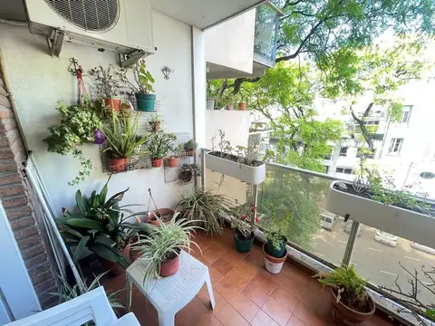 Departamento 4 ambientes con 2 baños