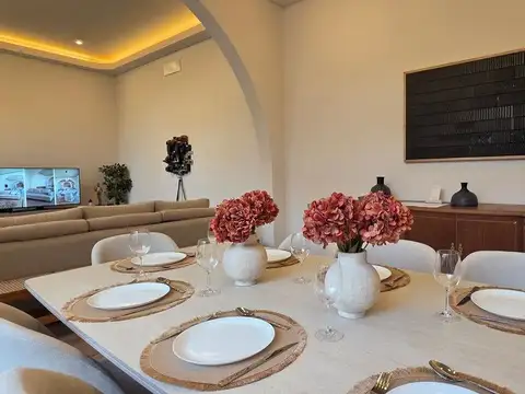 Casa en Venta en Nuestra Señora De Lourdes, USD 390.000