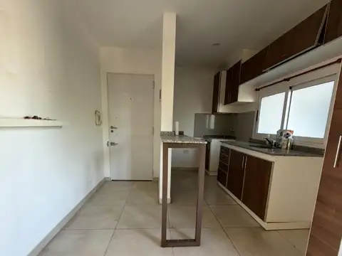 Santiago Del Estero 6856 , Piso 2