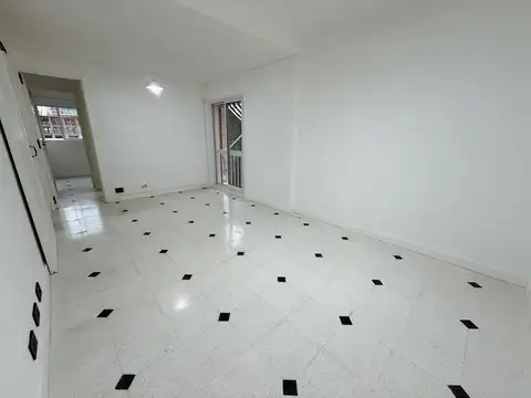 Laprida  al 500