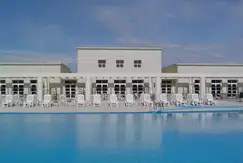 Áreas comunes piscina, club-house, juegos en el Barrio cerrado, La Lomada de Pilar