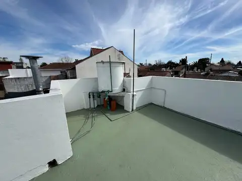 PH 3 AMB CON BALCÓN Y TERRAZA EN VENTA, QUILMES