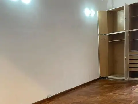 Beruti 2300, Piso 1