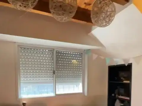 Casa en Venta con 5 cocheras