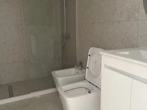 Departamento en Alquiler en Pocitos , $U 28.000