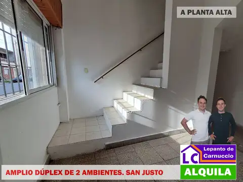 ¡AMPLIO DÚPLEX de 2 AMBIENTES en ALQUILER EN San Justo!