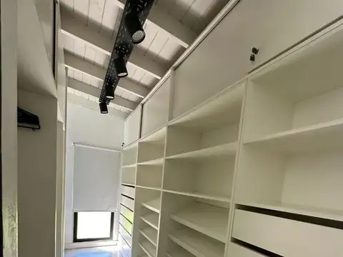 CASA EN BARRIO PRIVADO ARENAS DEL SUR, PARA SIETE PERSONAS.