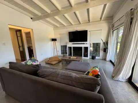 Casa en Alquiler Temporal en Arenas del Sur, USD 430