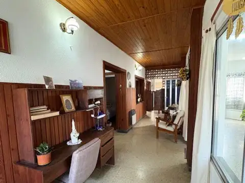 Casa en Venta en Alberdi, USD 98.000