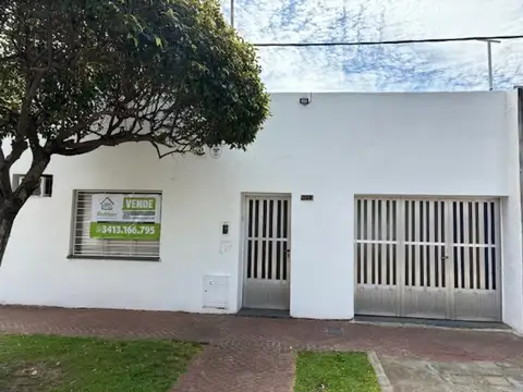Amplia Casa en Alberdi a metros de Bv Rondeau. APTA CREDITO