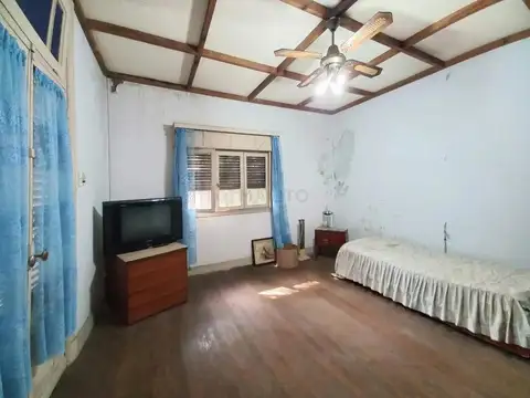 Venta Casa Lote Propio 4 Ambientes con Patio, Terraza y Gara